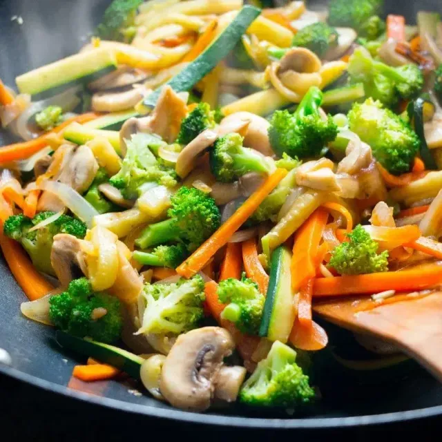 thumbnail for publication: Eating Defensively: The Nutrition and Food Safety Benefits of Cooked Produce